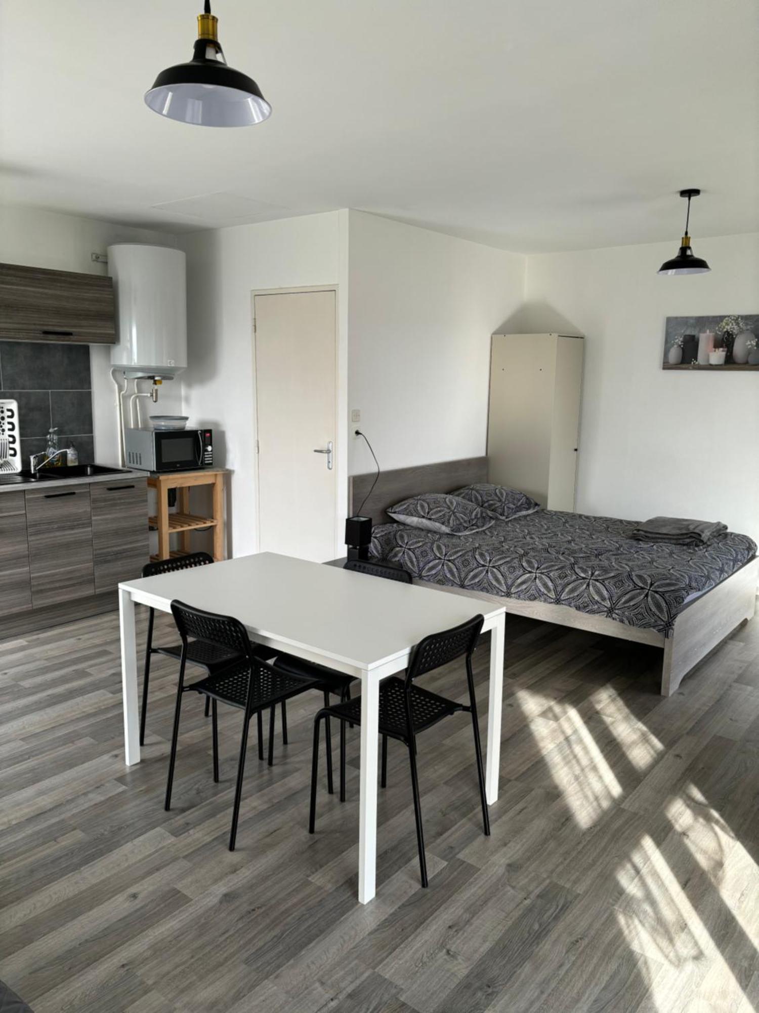 Studio Albert Avec Terrasse A Proximite De ميتز المظهر الخارجي الصورة